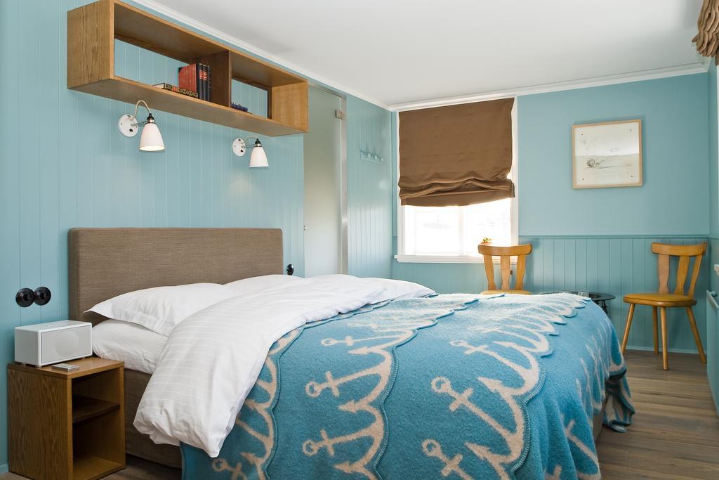Hotel Egilsen สติกกิชฮอลเมอร์ ภายนอก รูปภาพ