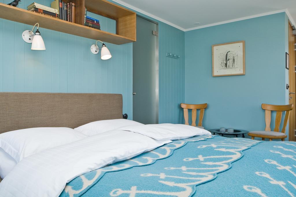 Hotel Egilsen สติกกิชฮอลเมอร์ ภายนอก รูปภาพ