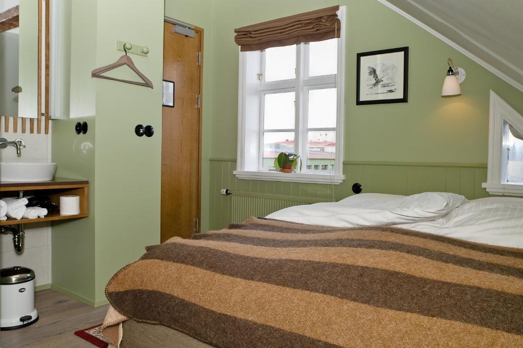 Hotel Egilsen สติกกิชฮอลเมอร์ ห้อง รูปภาพ